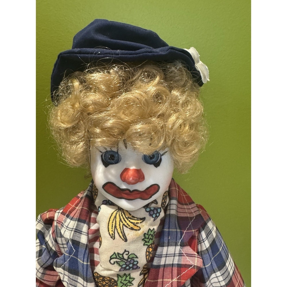 Brinn's Lenny The Clown Porcelain Doll Vtg With Stand Authentic Collectible Ed - Picture 2 of 14